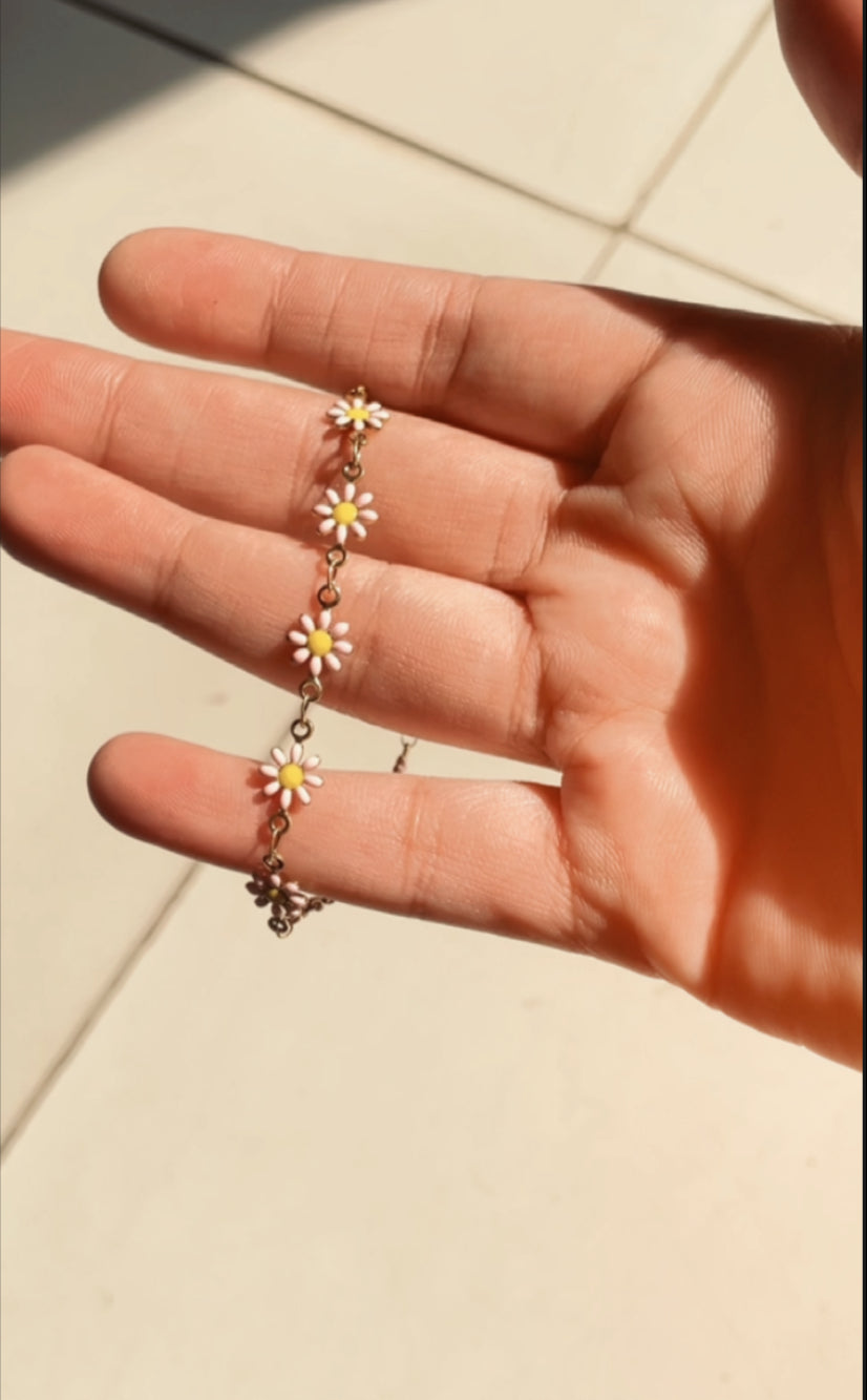 Viral Floral Bracelet – Stainless Steel, Pinterest-Inspired