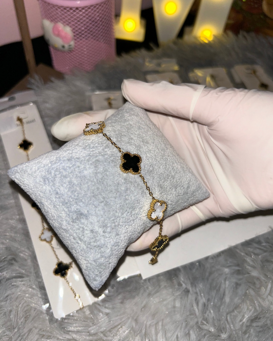 Vintage Alhambra bracelet(Stainless steel) 💎